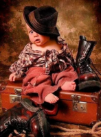 Без бренда «Малыш на красном чемодане» в Твери